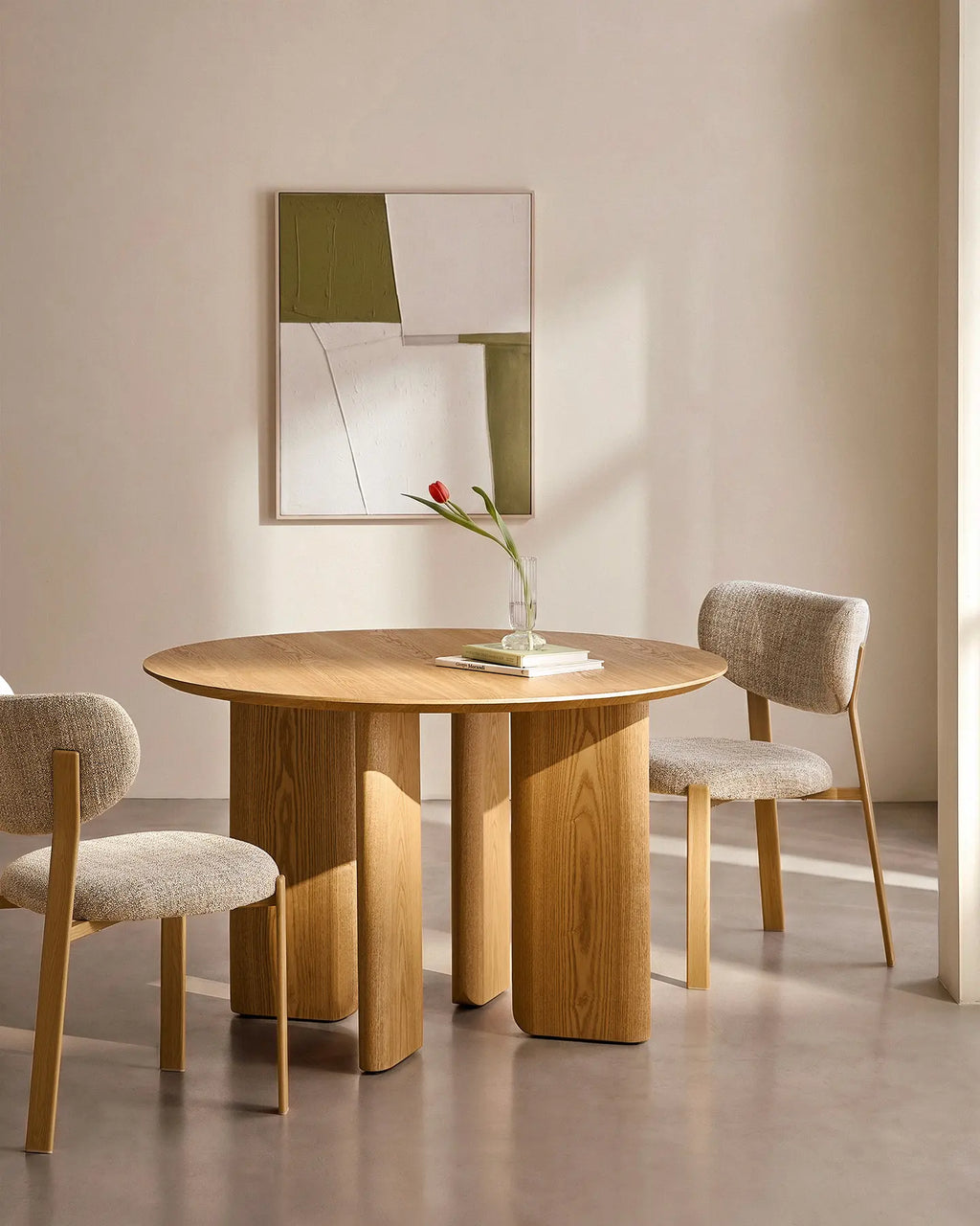 Bramley Dining Table [For 4-6]